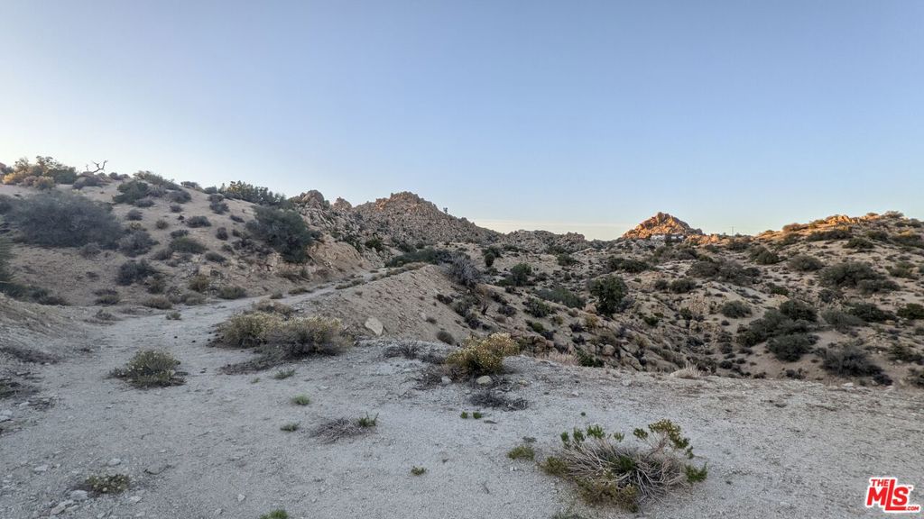 10 W Omega Trail Property Photo 14