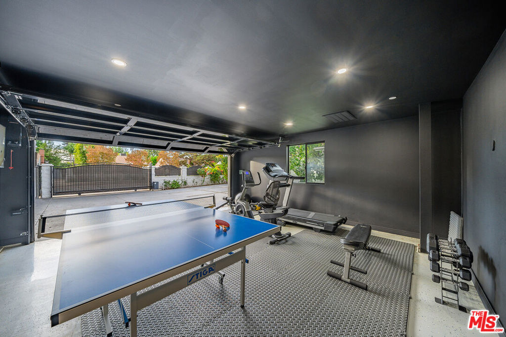 5010 Fulton Avenue Property Photo 13
