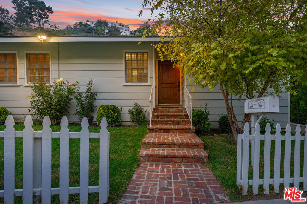 3771 Longview Valley Road Property Photo 1