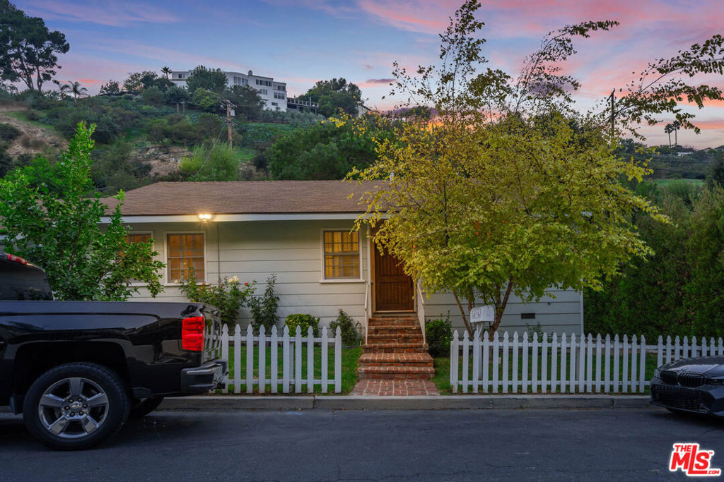 3771 Longview Valley Road Property Photo 2