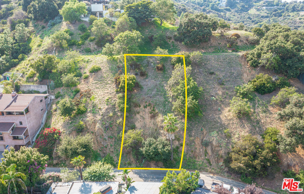2981 Passmore Drive Property Photo 3