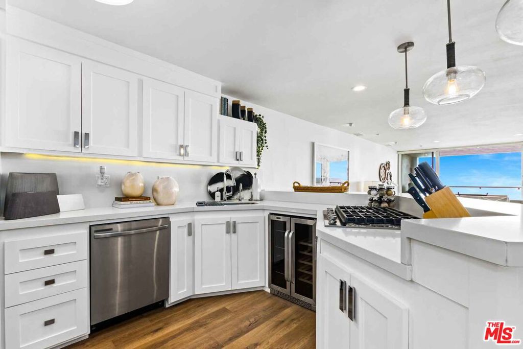 20616 Pacific Coast Highway Property Photo 4