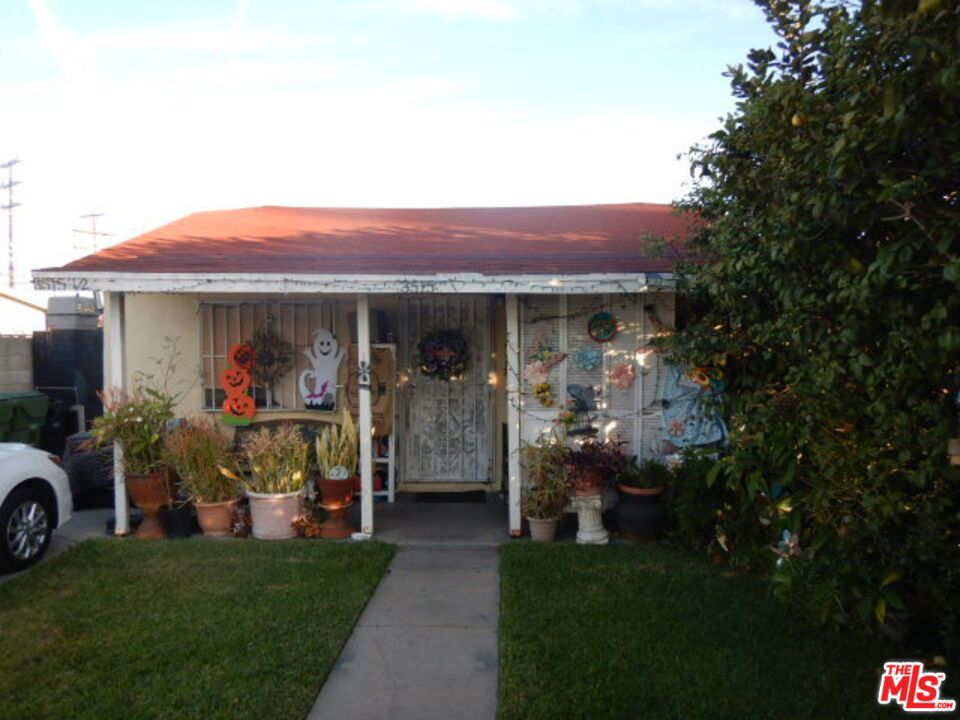 3515 Hunter Street Property Photo 1