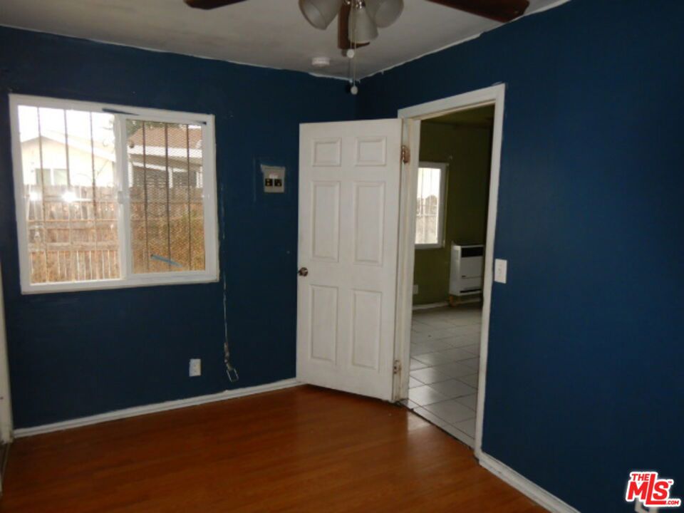 3515 Hunter Street Property Photo 7