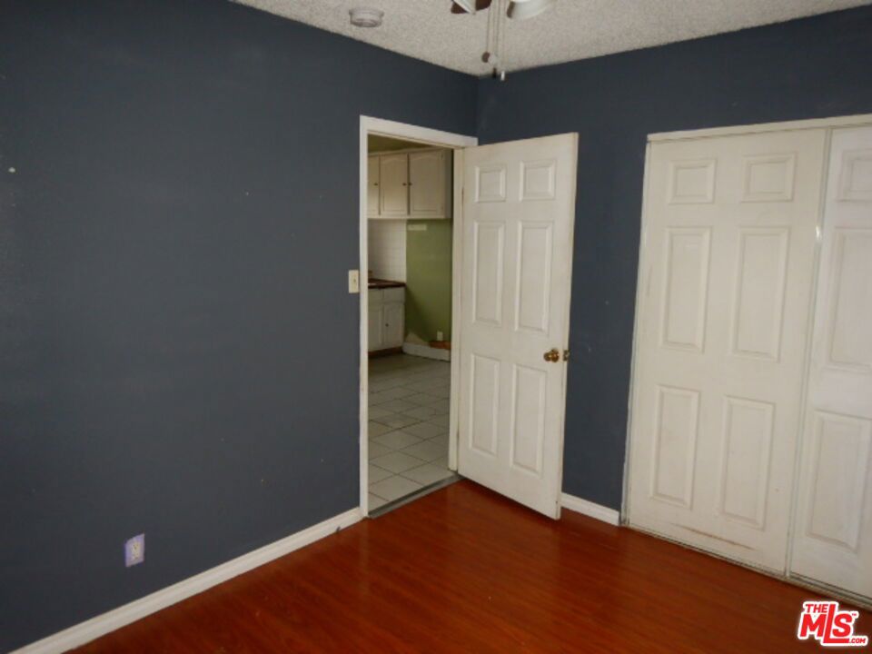3515 Hunter Street Property Photo 11