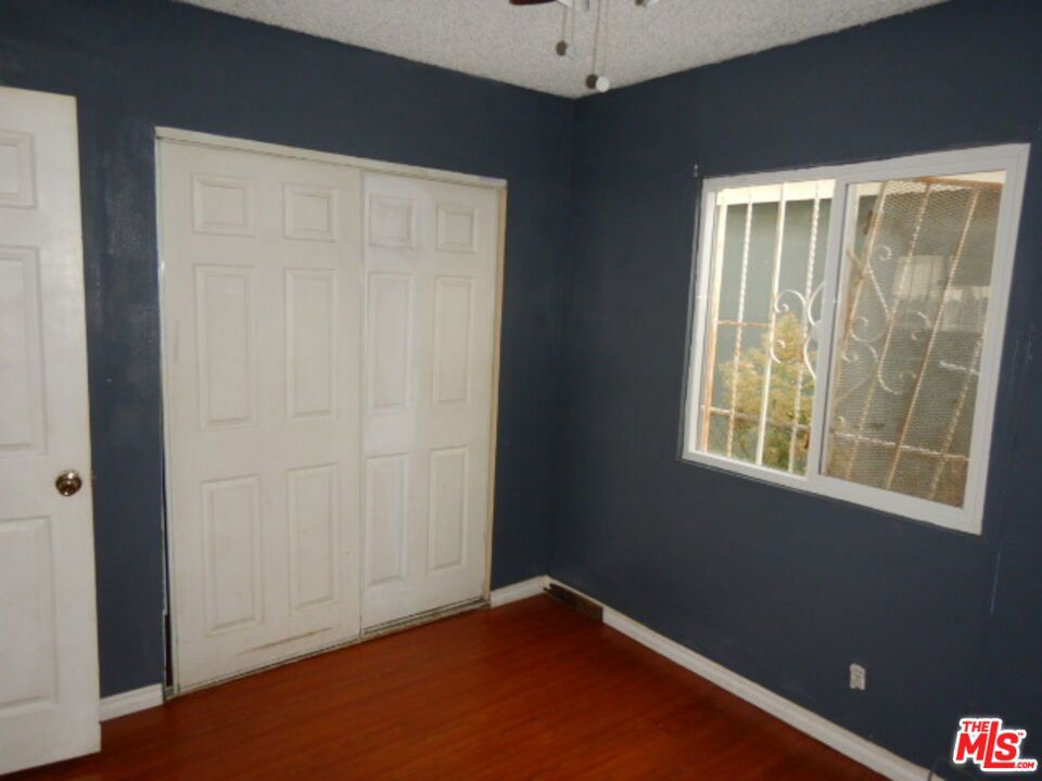 3515 Hunter Street Property Photo 13