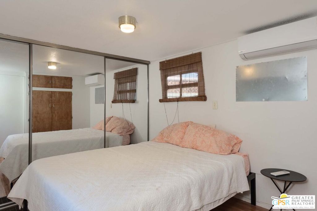 82 Santa Monica Street Property Photo 15