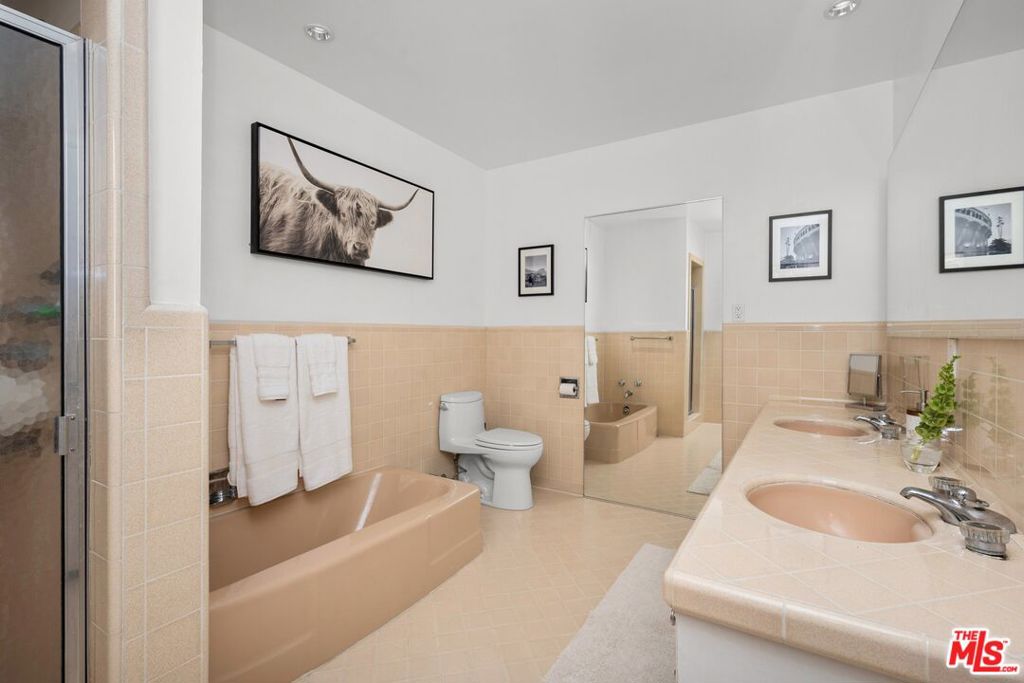 1300 Capri Drive Property Photo 12