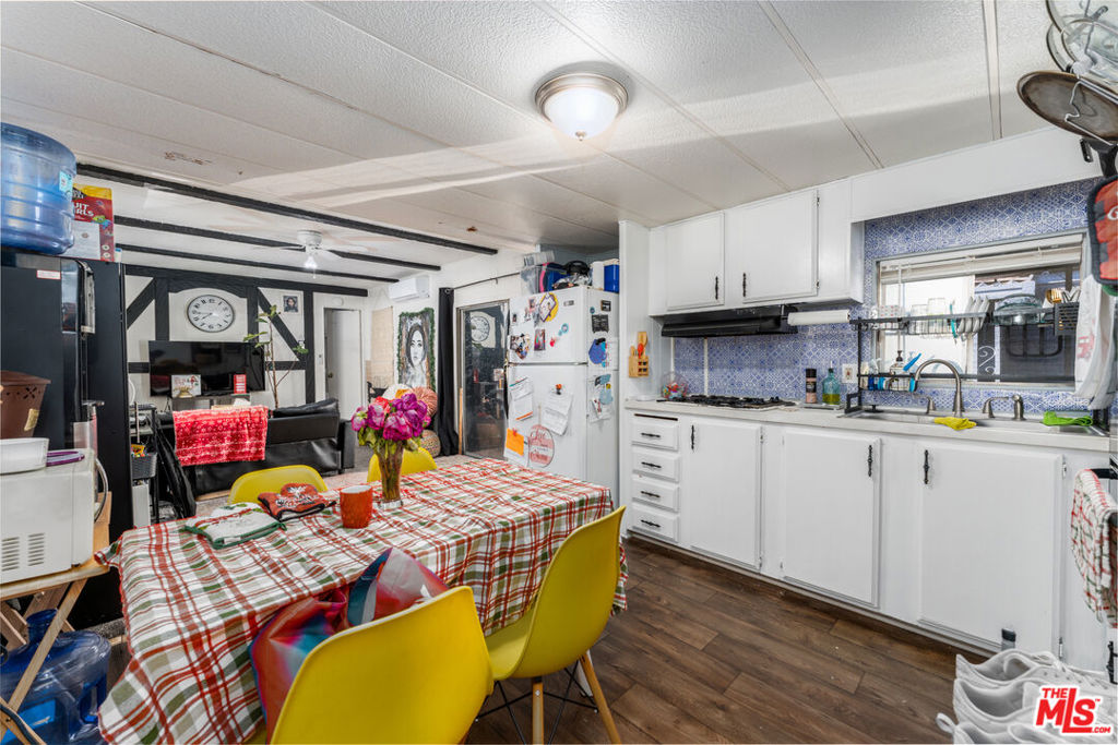 22111 Newport Avenue 178 Property Photo 6