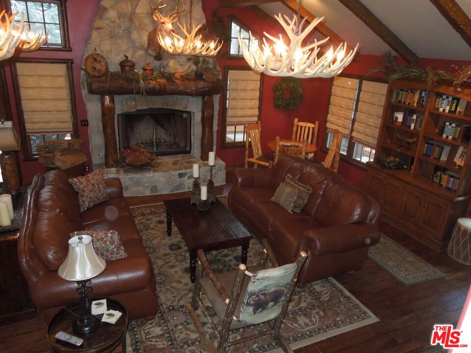 365 Mittry Lane Property Photo 6