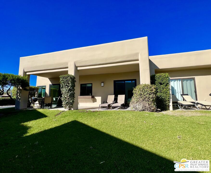 67112 W Chimayo Drive Property Photo 1