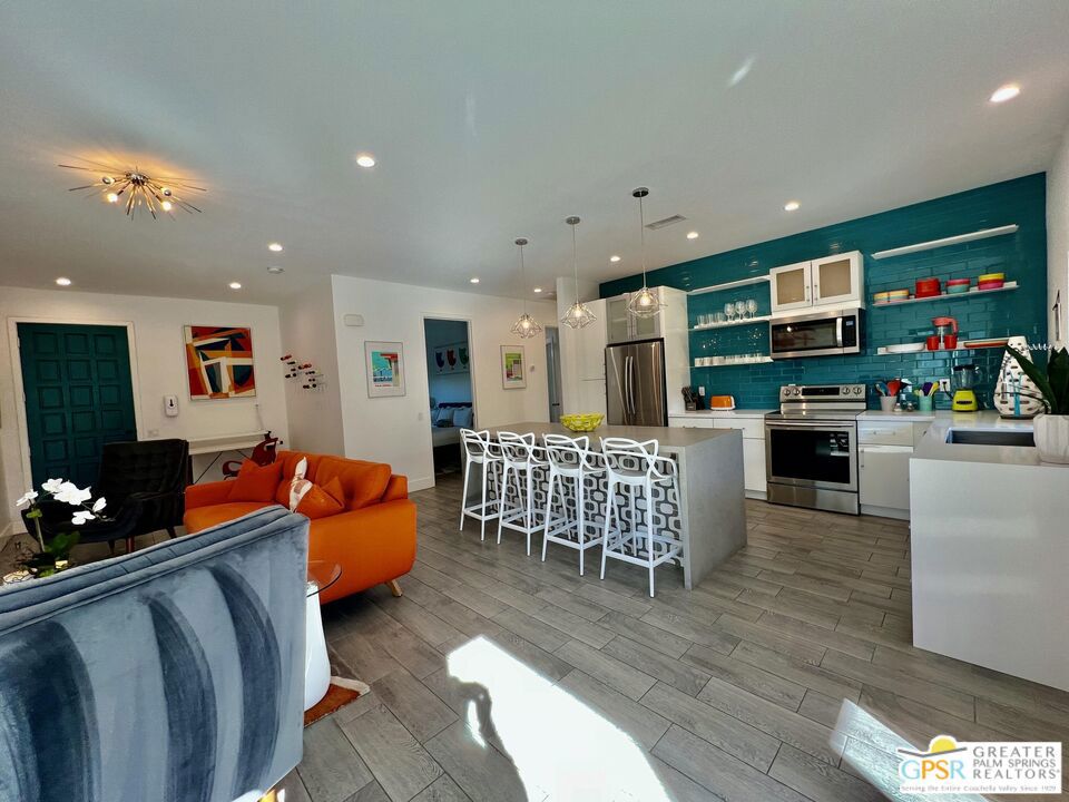 67112 W Chimayo Drive Property Photo 4