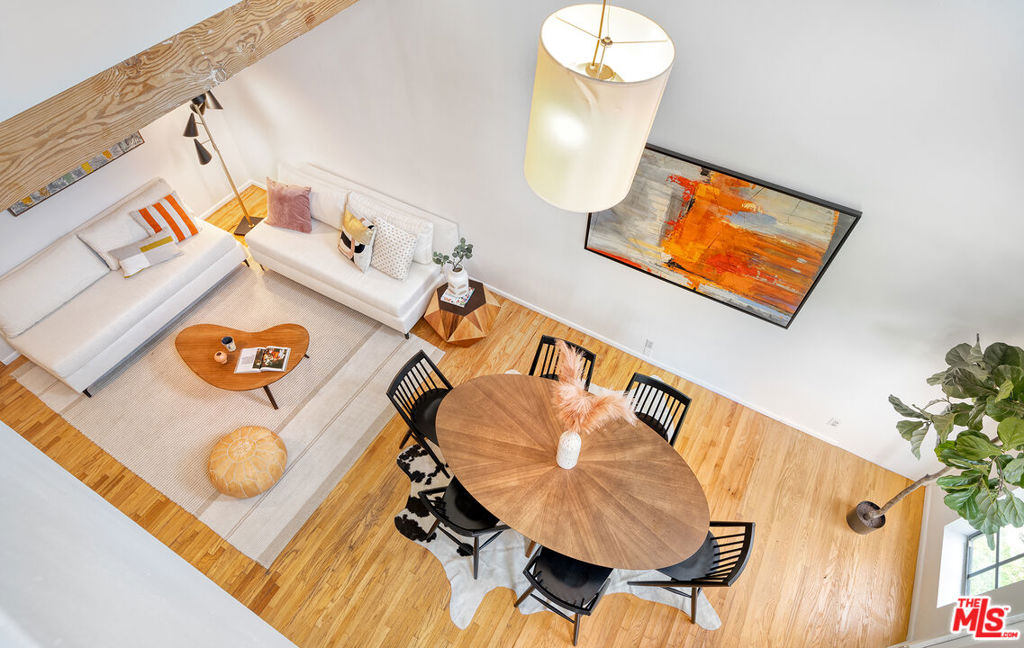 3133 Midvale Avenue Property Photo 11