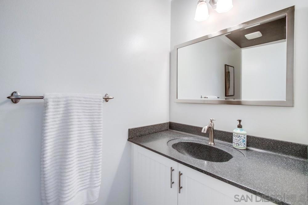 9806 Rimpark Way Property Photo 11