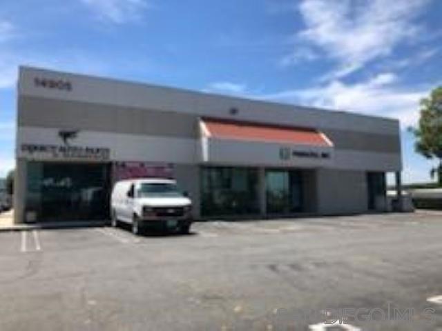 14905 Paramount Blvd Ste D Property Photo 3