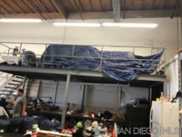 14905 Paramount Blvd Ste D Property Photo 7
