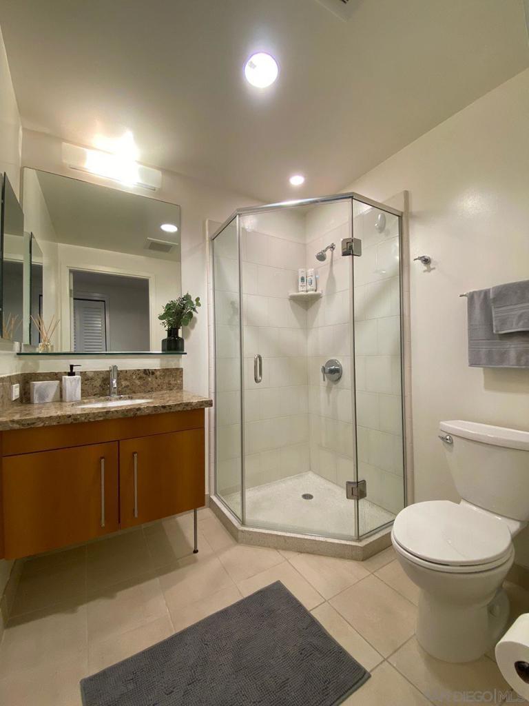 350 11th Ave 224 Property Photo 3