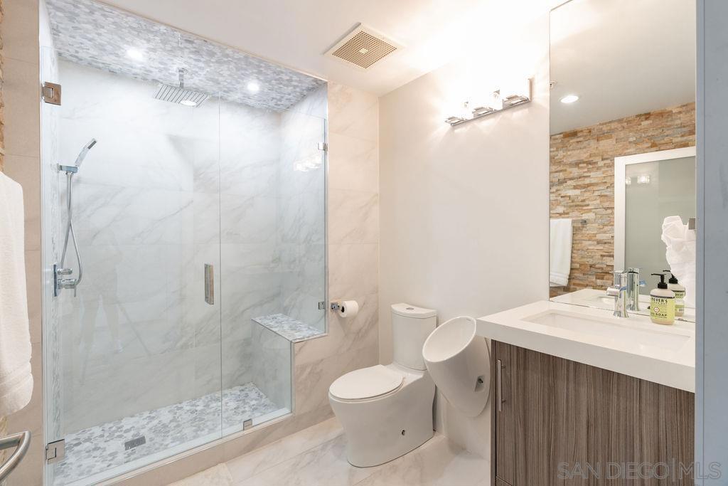 575 6th Ave 1603 Property Photo 16
