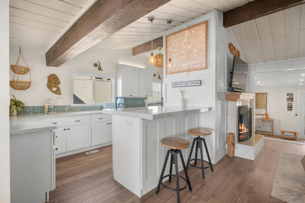 1571 San Elijo Ave Property Photo 9