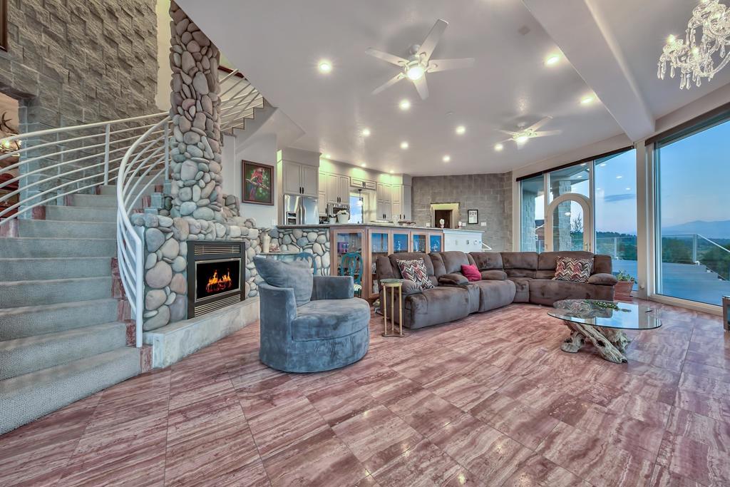 350 Aspen Lane Property Photo 14