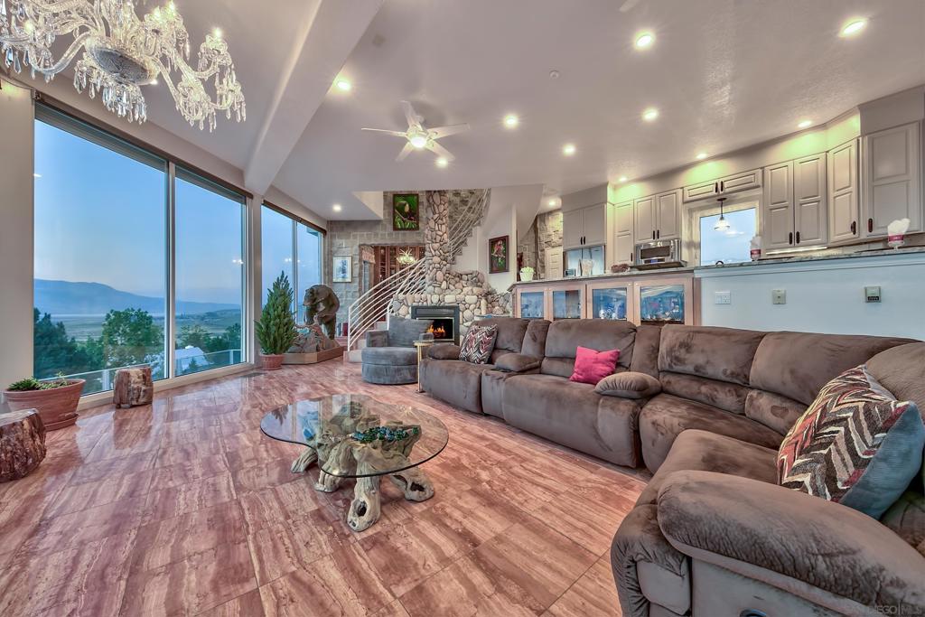 350 Aspen Lane Property Photo 15