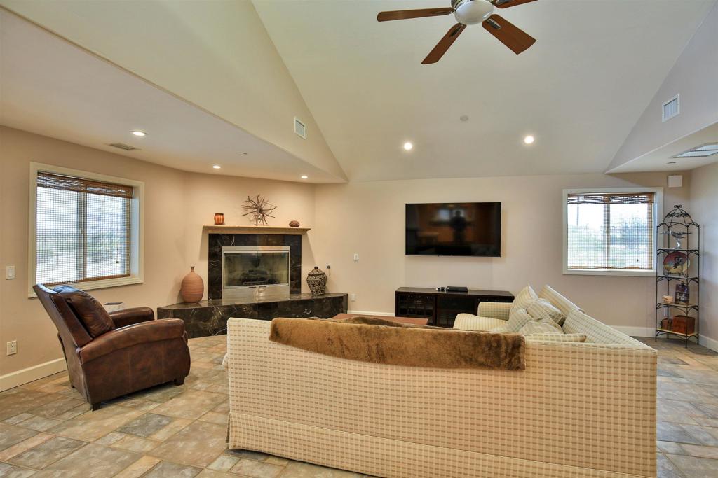 2626 Airstrip Property Photo 14