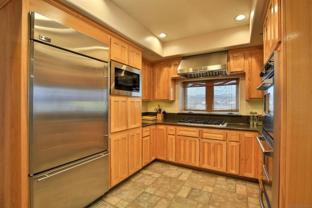 2626 Airstrip Property Photo 17