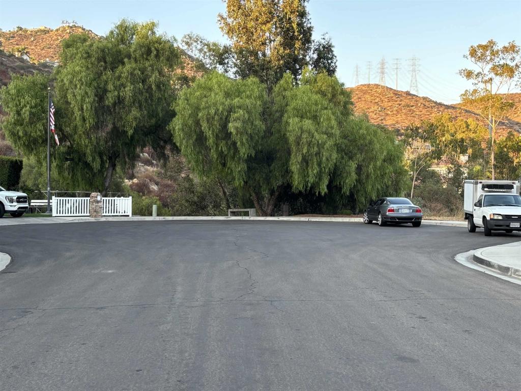 1819 Lola Lane Property Photo 7