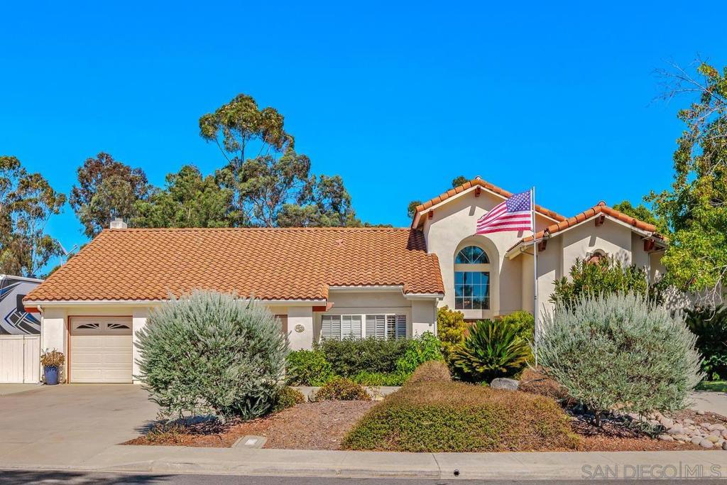 14271 Arbolitos Ct Property Photo 3