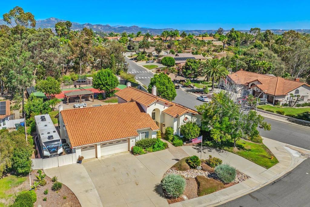 14271 Arbolitos Ct Property Photo 7