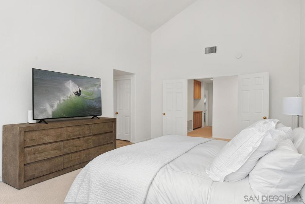 14271 Arbolitos Ct Property Photo 24