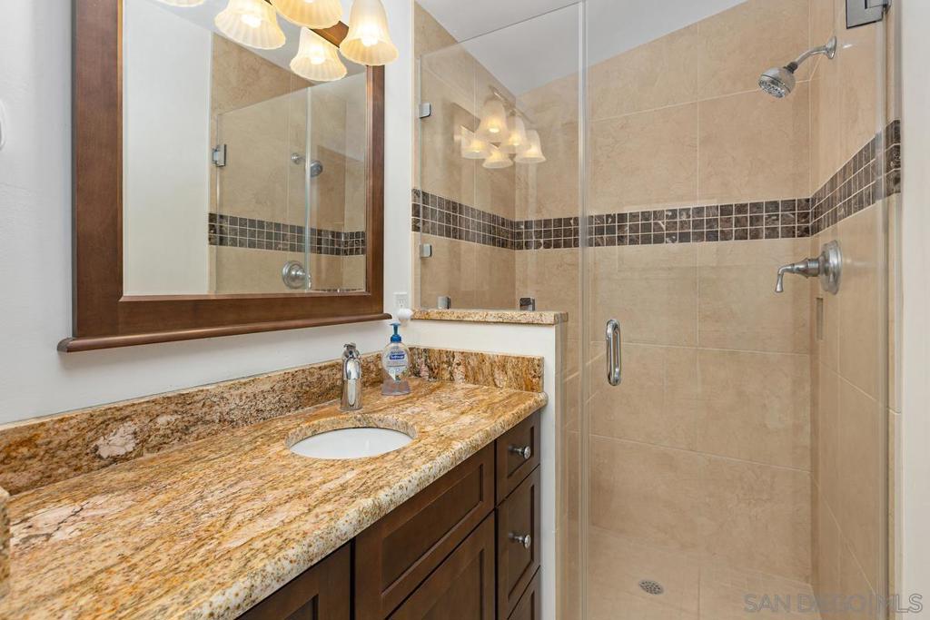 6130 Howell Dr Property Photo 14
