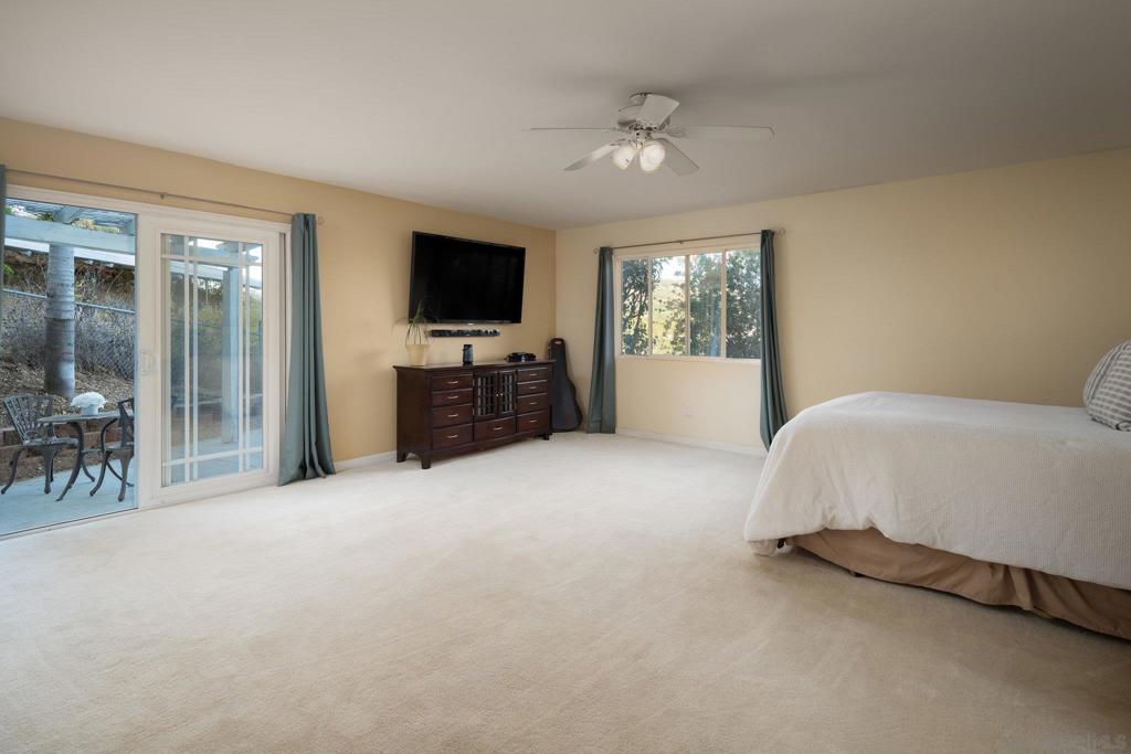 13940 Northcrest Ln Property Photo 13