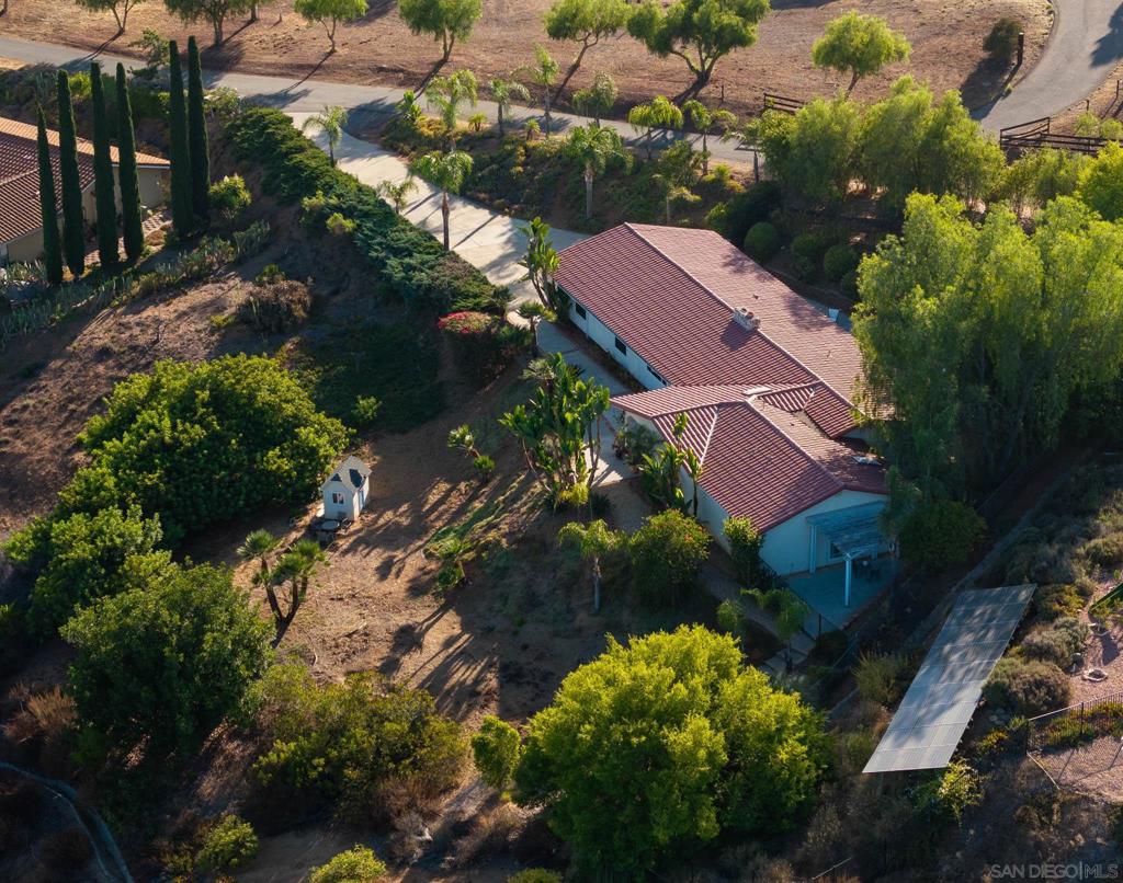 13940 Northcrest Ln Property Photo 18