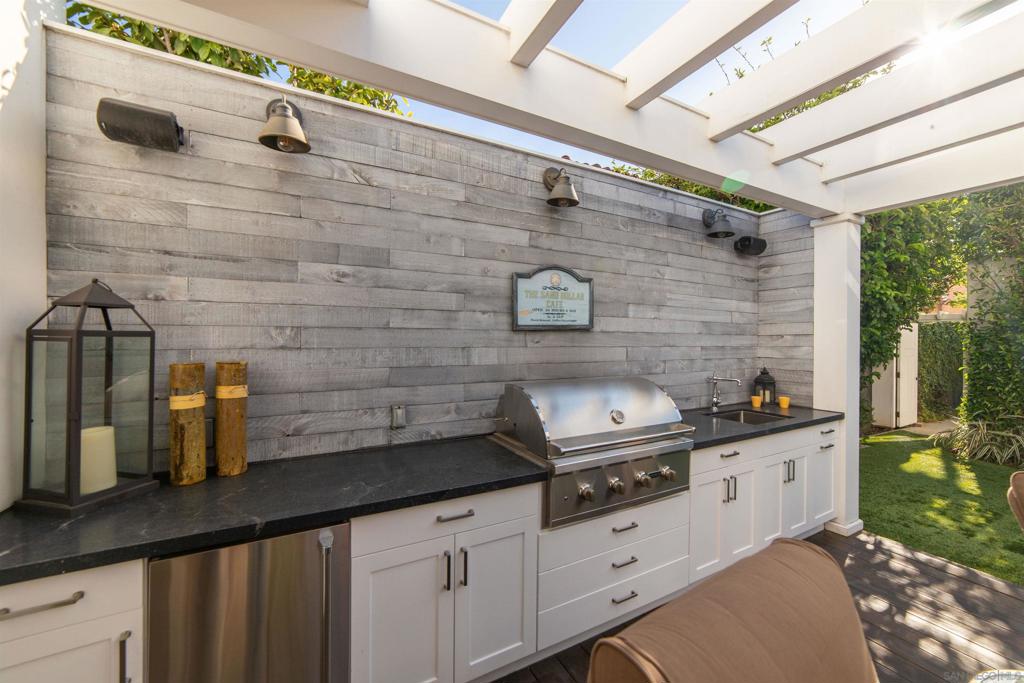 868 J Property Photo 10