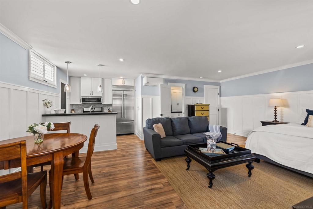 868 J Property Photo 16