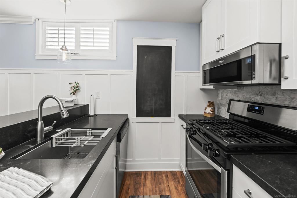 868 J Property Photo 17