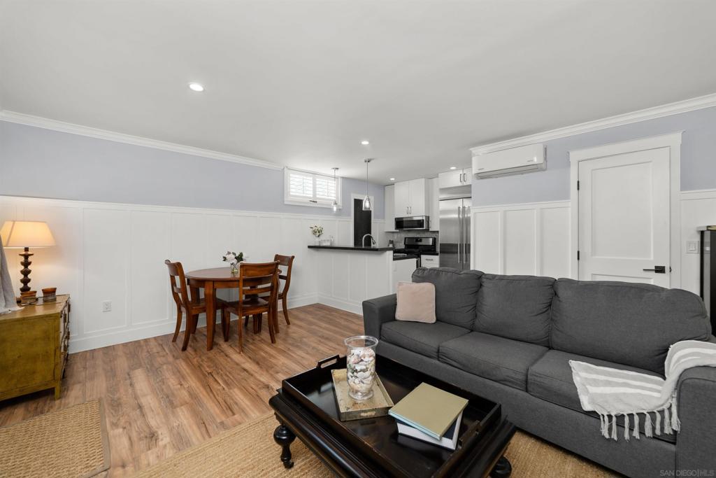 868 J Property Photo 25