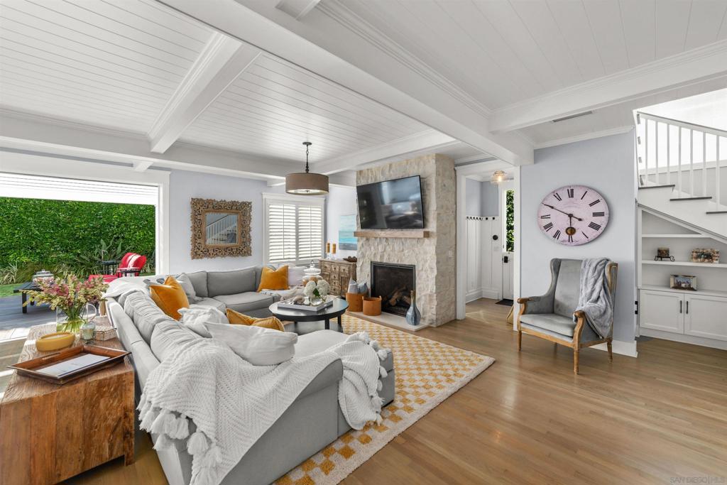 868 J Property Photo 28