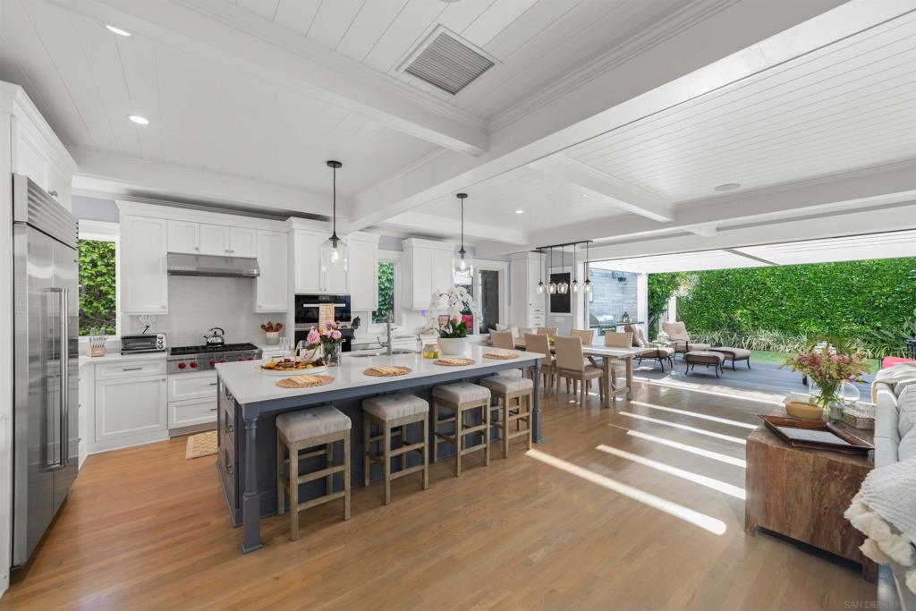 868 J Property Photo 29