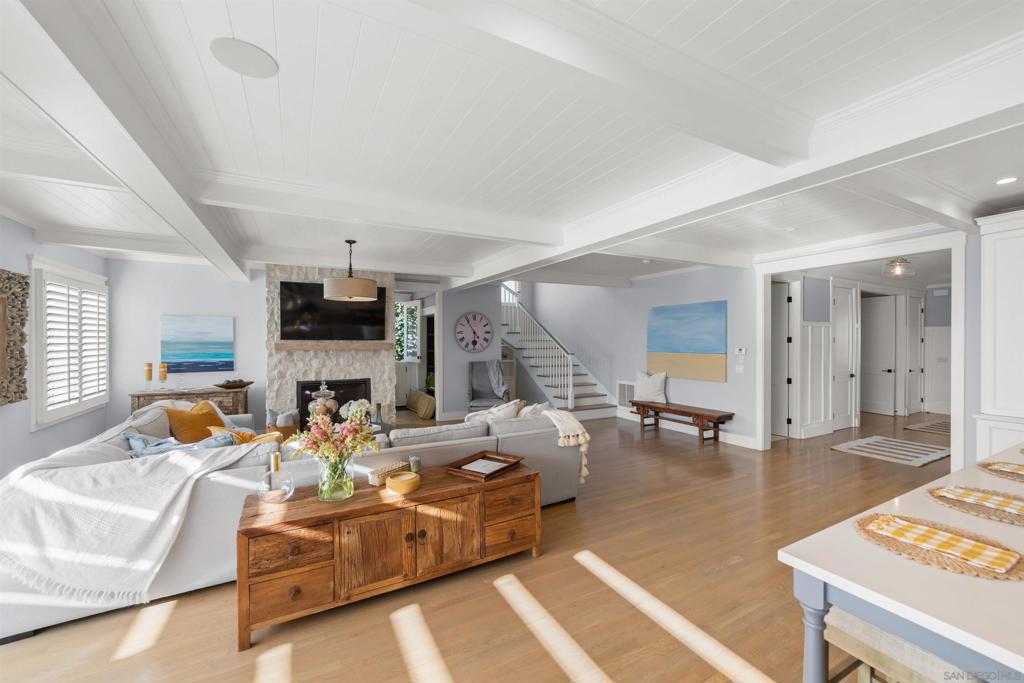 868 J Property Photo 37