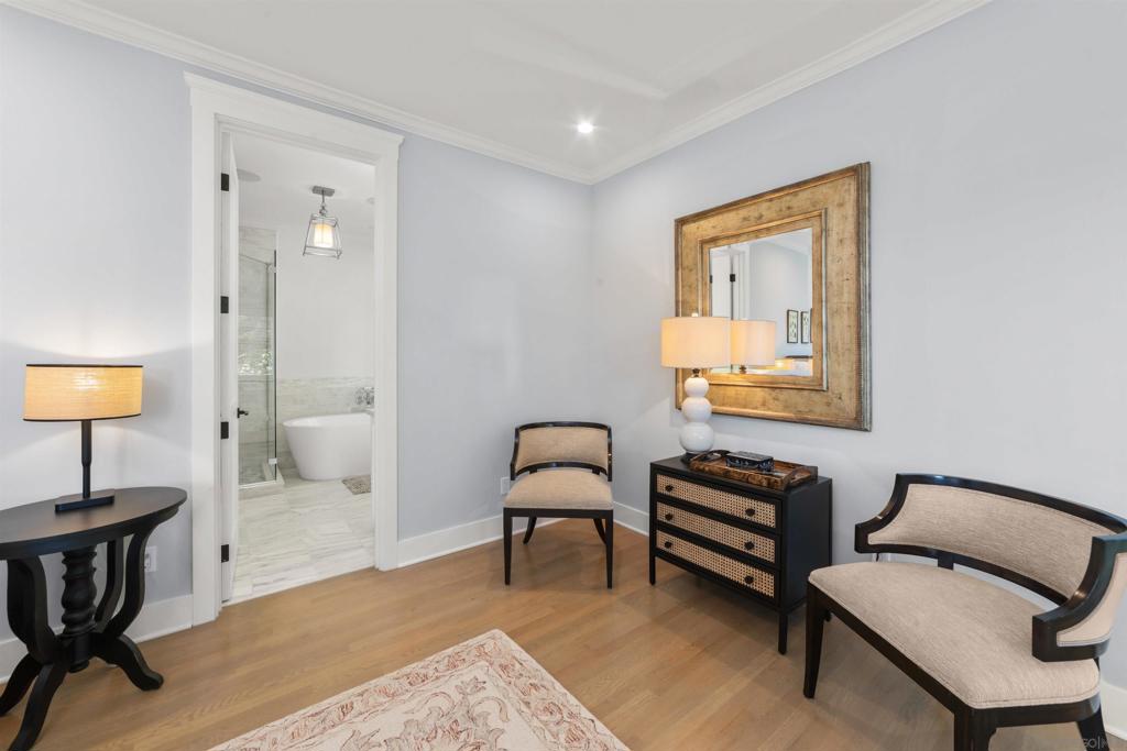 868 J Property Photo 46