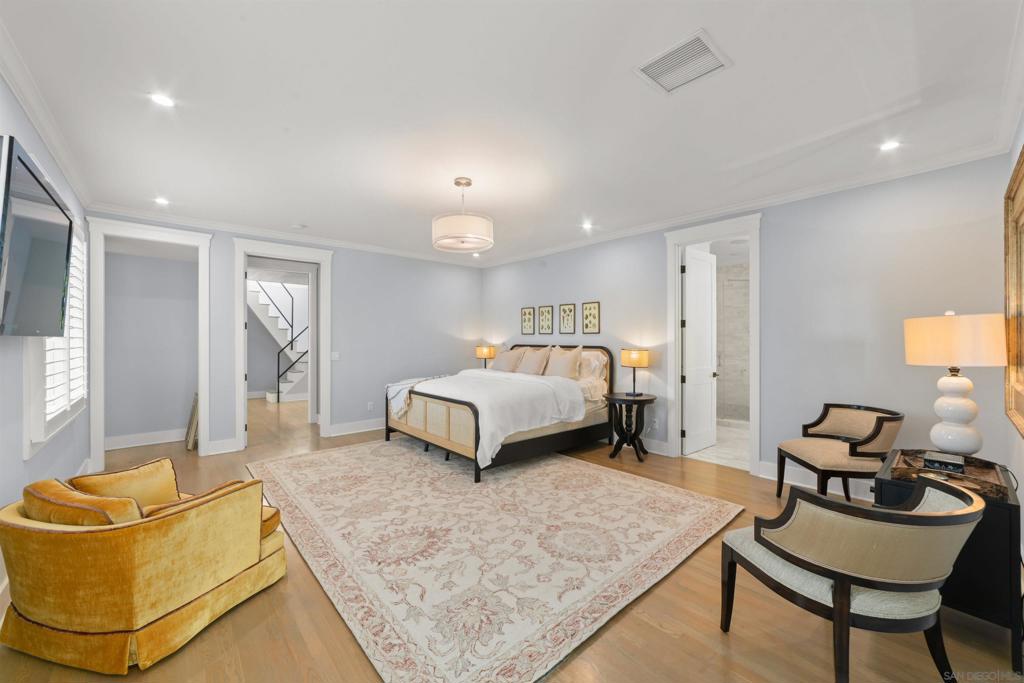 868 J Property Photo 49