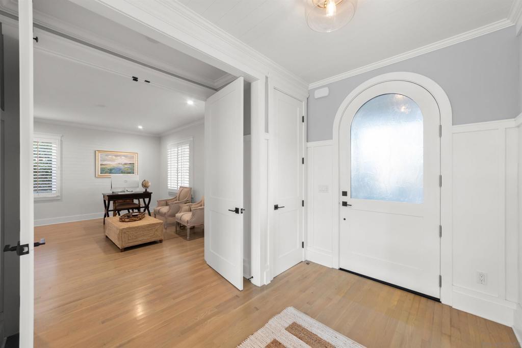 868 J Property Photo 57
