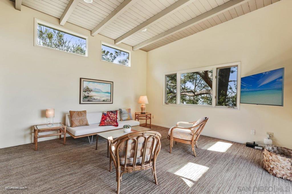 417 Serpentine Property Photo 8