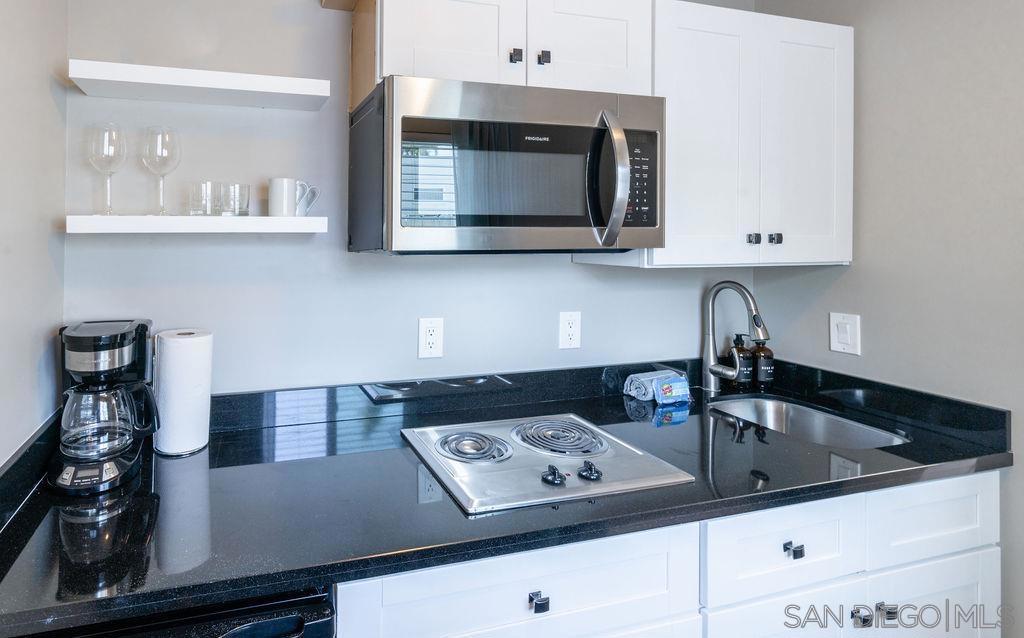 845 Beryl St Unit B B Property Photo 13