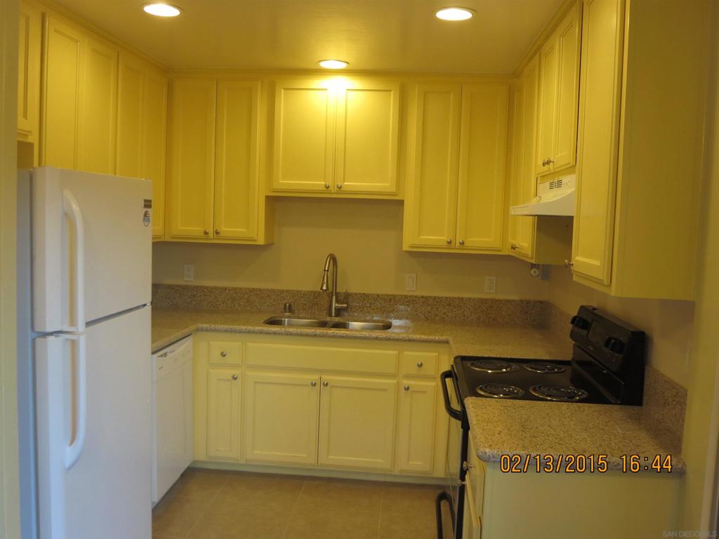 2768 Country Club Rd Property Photo 5