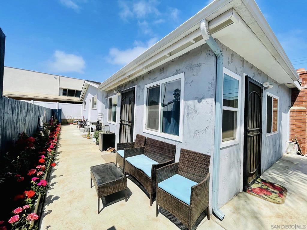 6557 Alcala Knolls Drive Unit #5 Property Photo