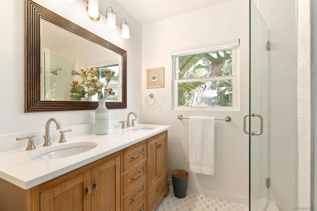 5673 La Jolla Hermosa Property Photo 14