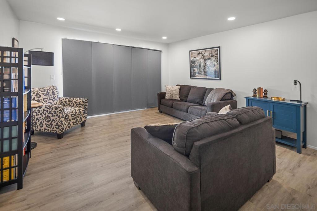 3930 Centre St 103 Property Photo 6